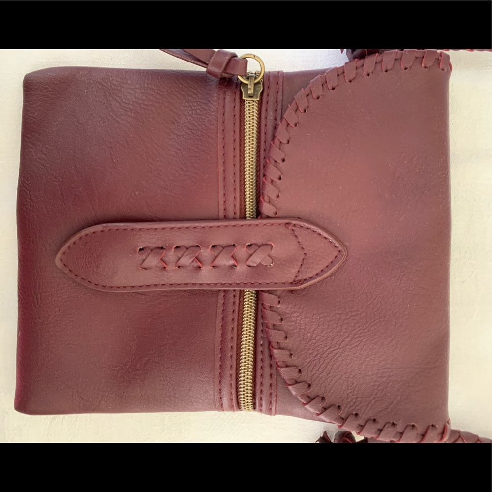 Small crossbody bag